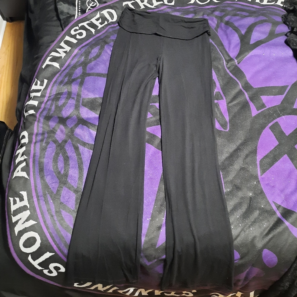 5/$35🐛 Garage Black Wide Leg Pants